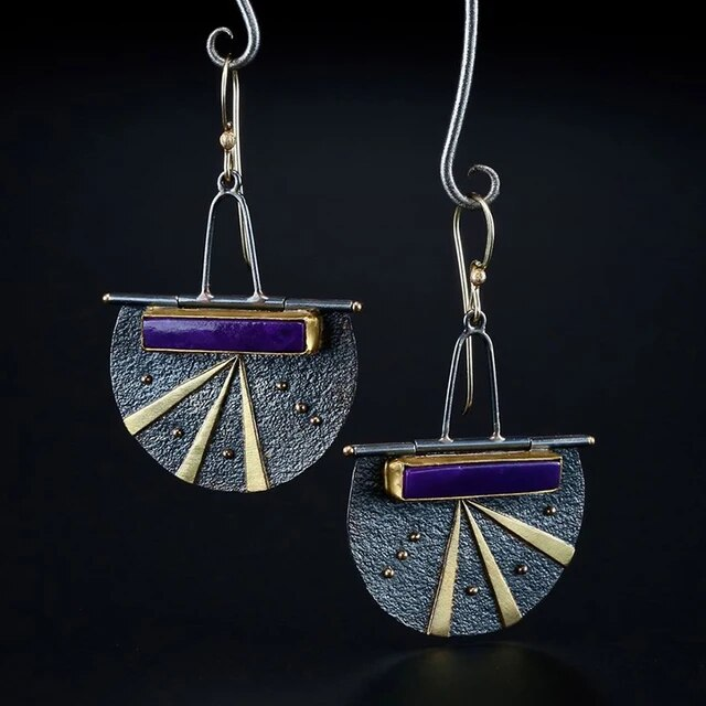 Zauberhafte Vintage-Ohrringe in Blau mit faszinierender Projektion