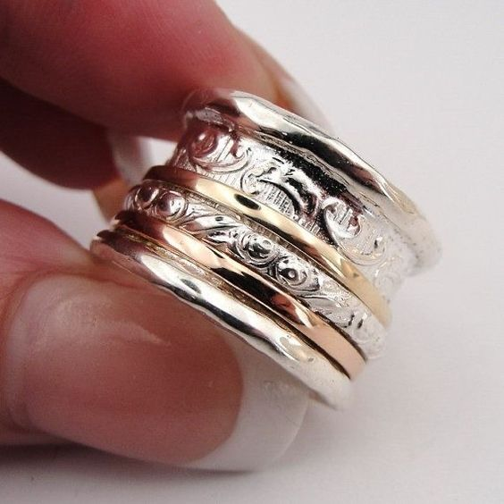 Eleganter Vintage-Ring aus Gold und Silber