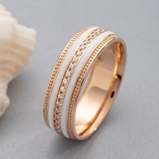 Eleganter Vintage-Ring in Gold und Weiß