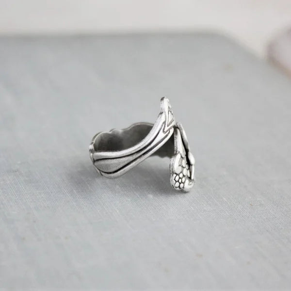 Wunderschöner Kolibri Blumenring