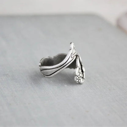 Wunderschöner Kolibri Blumenring