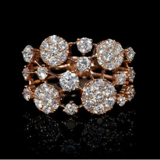 Eleganter Vintage-Ring in strahlendem Rosé