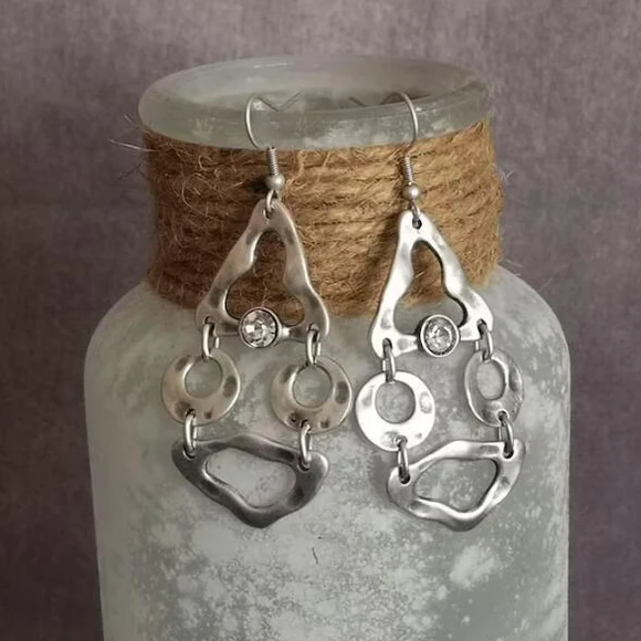 Elegante Vintage Silber Ethno-Ohrringe für einen einzigartigen Stil