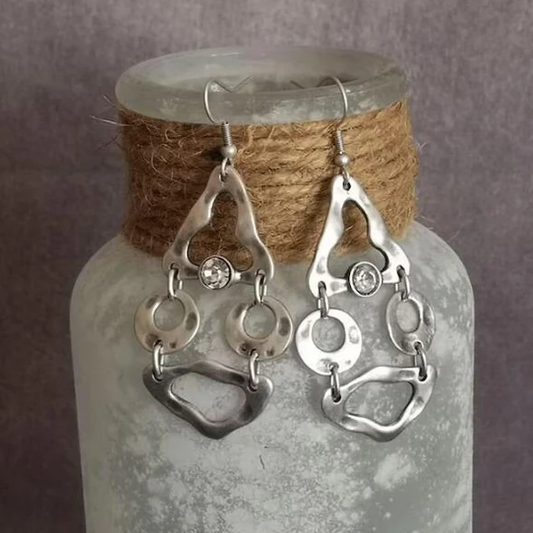 Elegante Vintage Silber Ethno-Ohrringe für einen einzigartigen Stil