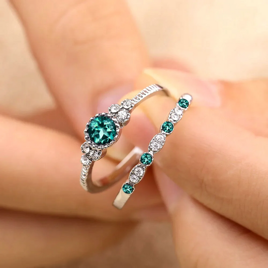 Stylish ring made of green silver with sparkling zirconia stones